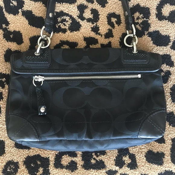 Coach purse. Excellent condition! - Picture 4 of 8